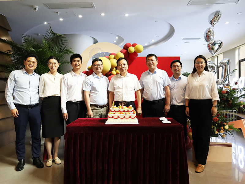 ��ʮһ�� ����δ��ح��AG��˾�ɷ�إһ������������ƪ